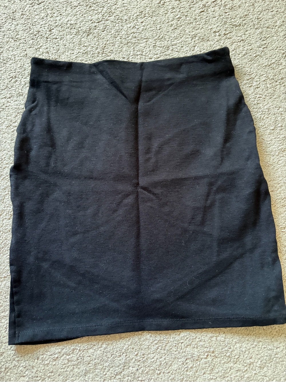 🎉 SUNDAY BEST - Small Black Skirt